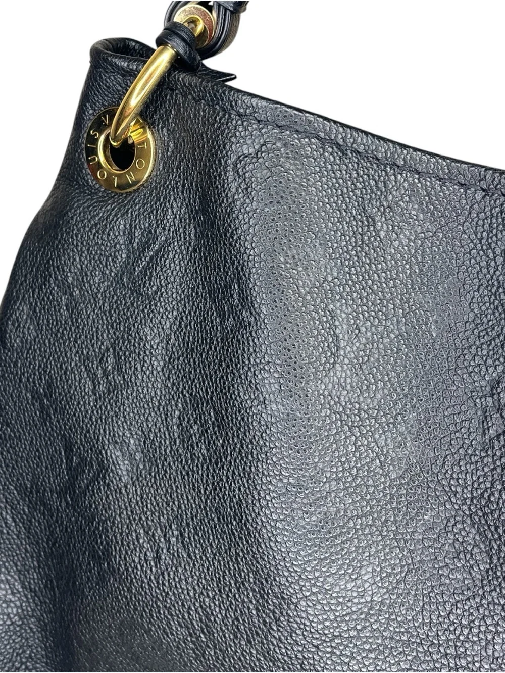 Louis Vuitton Artsy MM Hobo Bag W/ Box